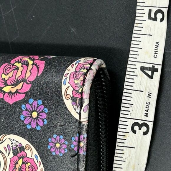 Sugar Skull Zip Around Wallet Faux Leather - Picture 10 of 11